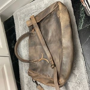 Bedstu Rockaway leather purse
